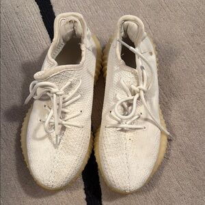 Adidas Yeezy Boost 350 V2 Cream White Sneakers